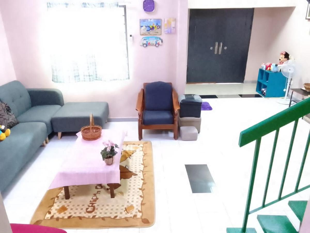 Holiday Home Bagan Lalang 5 Aircon Kampong Bagan Lalang Εξωτερικό φωτογραφία